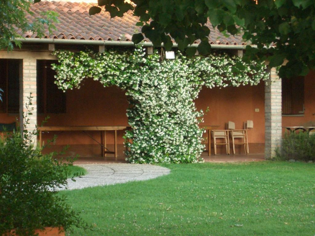 Agriturismo La Lupa Madonna della Provvidenza Buitenkant foto
